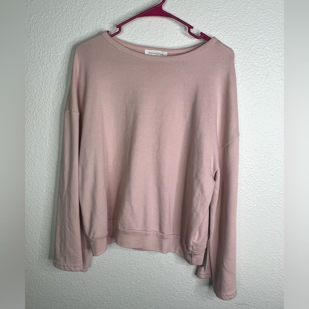 Treasure & bond rose sweater